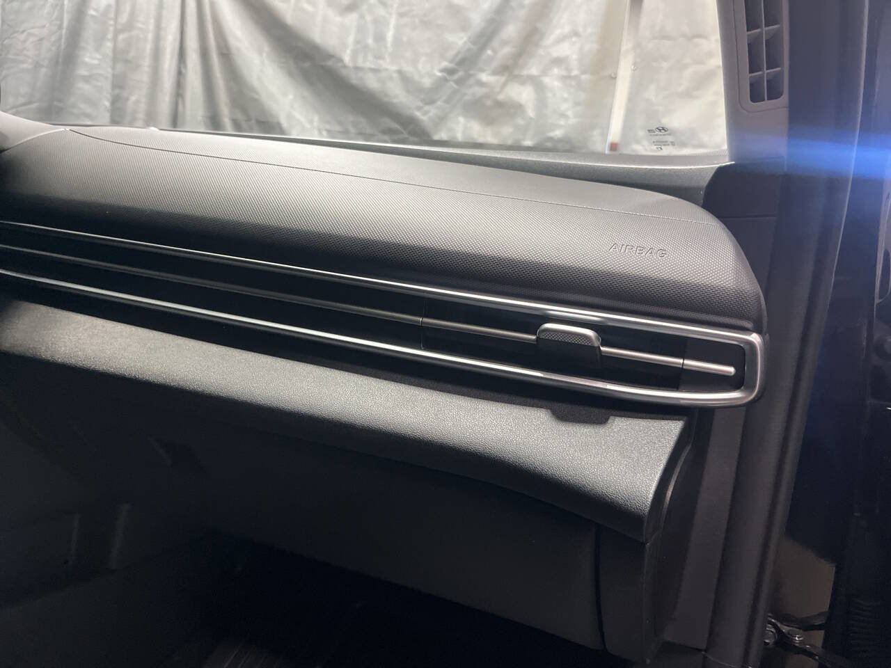 Used 2023 Hyundai Elantra SEL FWD image 12