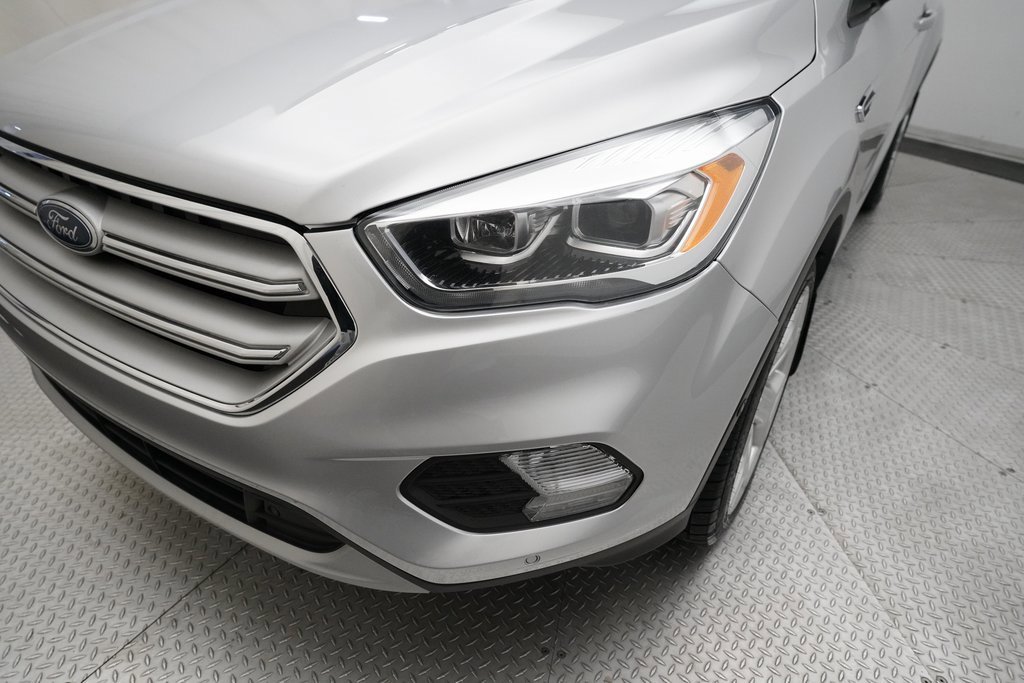 Used 2019 Ford Escape Titanium image 24