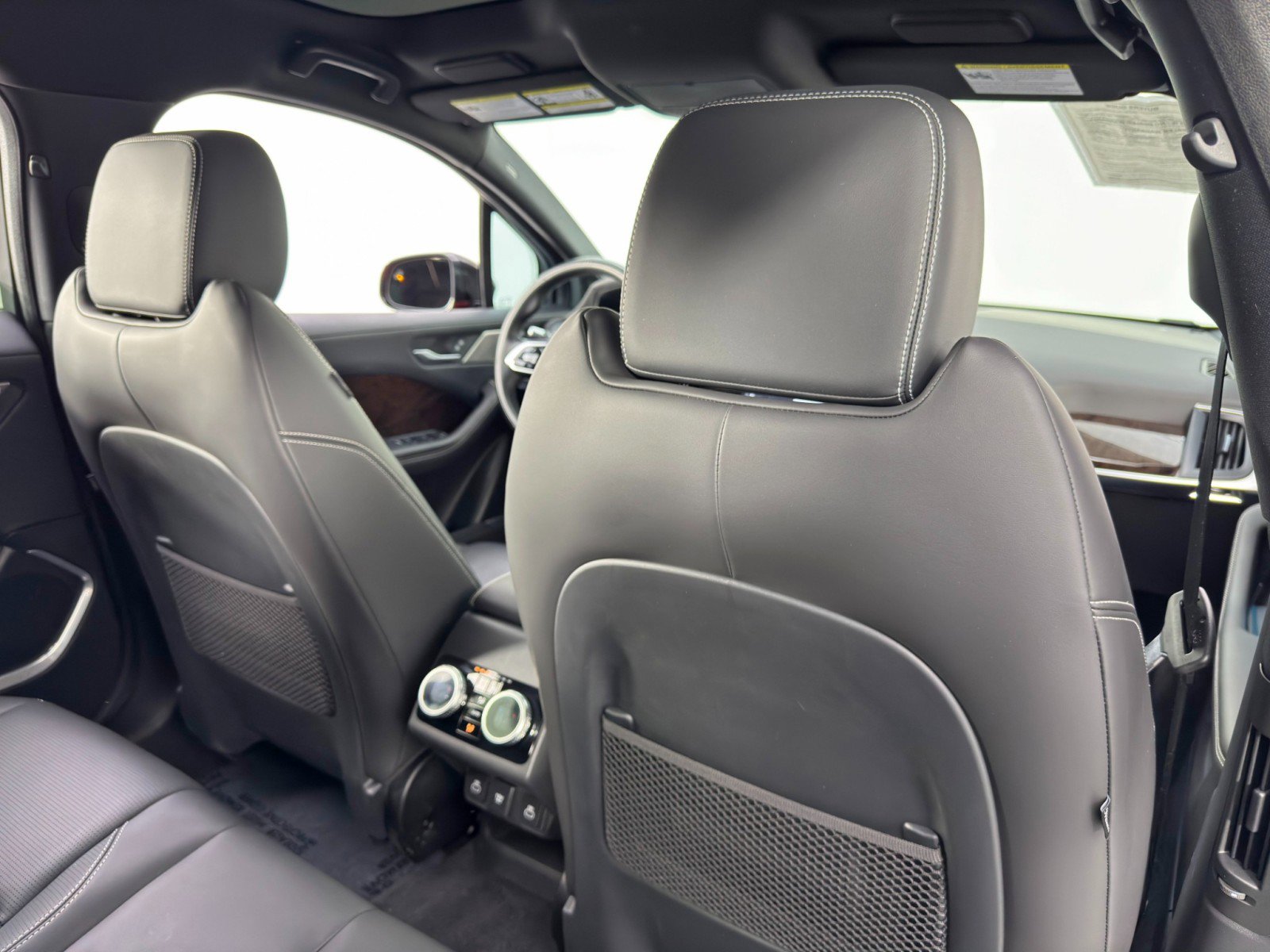 Used 2022 Jaguar I-PACE HSE image 39