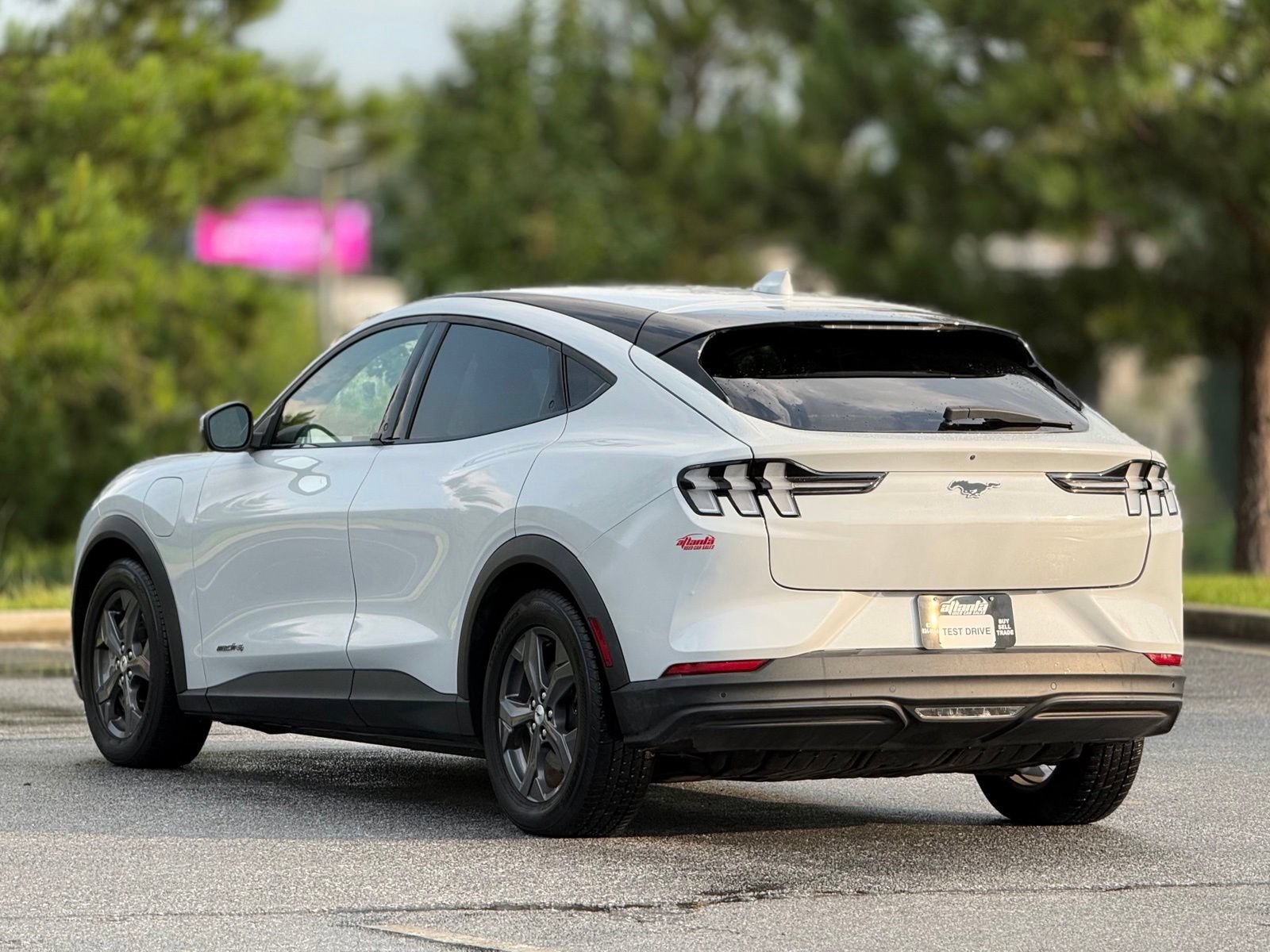 Used 2022 Ford Mustang Mach-E Select AWD/4WD image 10