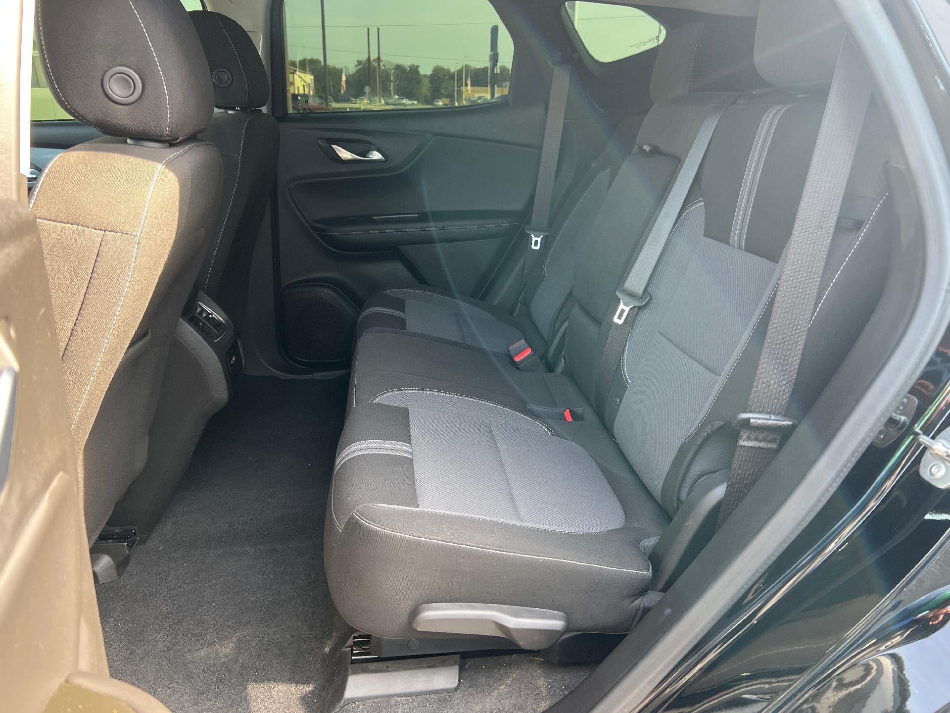 Used 2025 Chevrolet Blazer LT w/ LPO, Floor Liner Package FWD image 10