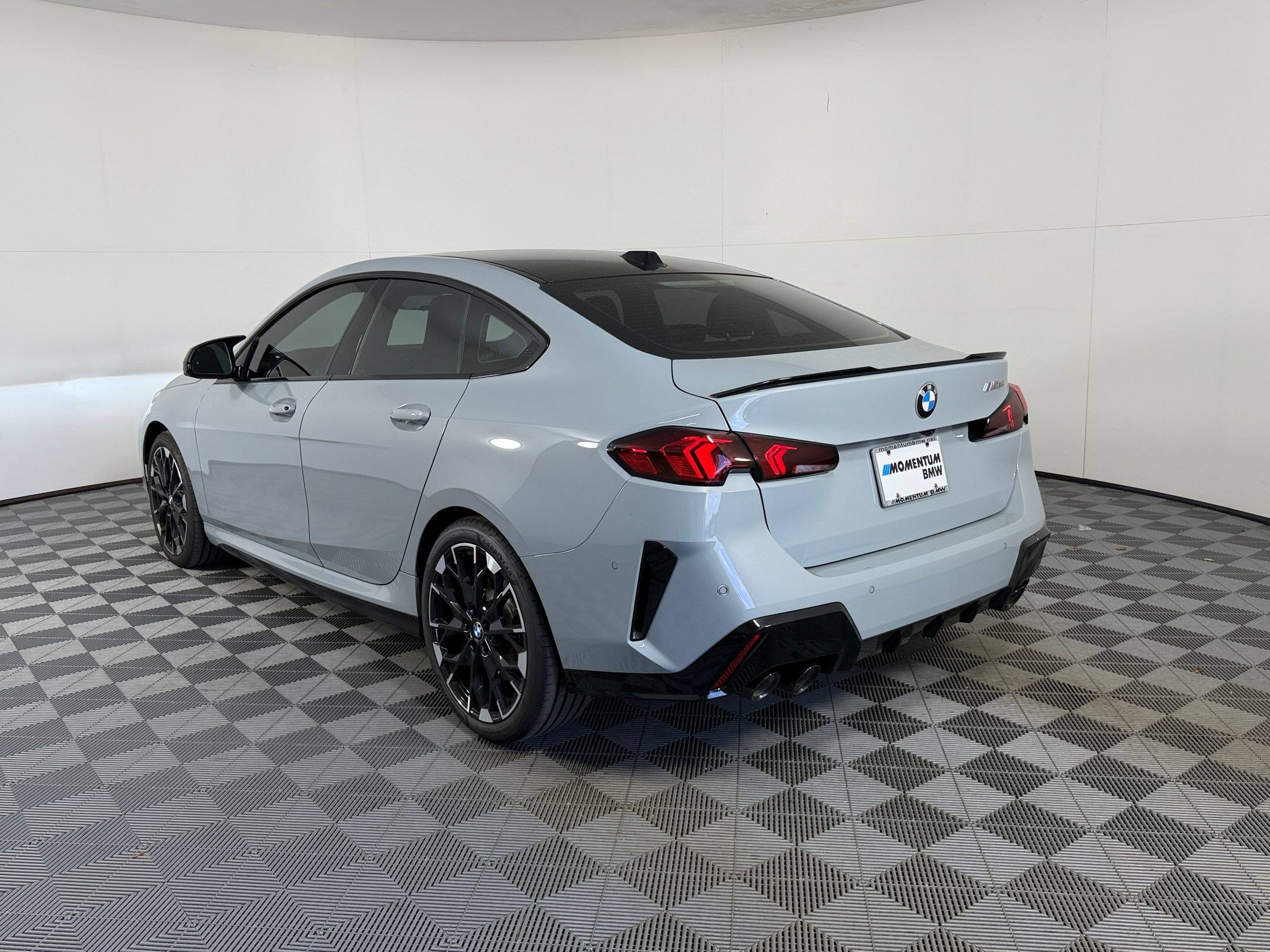 Used 2026 BMW M235i xDrive w/ Technology Package AWD/4WD image 3