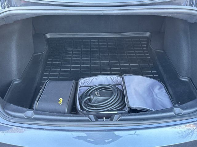 Used 2020 Tesla Model 3 Performance image 23