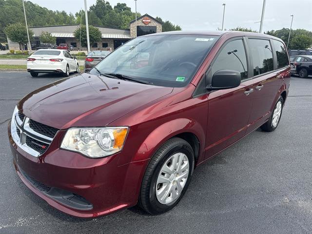 Used 2020 Dodge Grand Caravan SE w/ UConnect Hands-Free Group