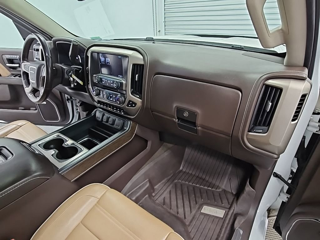 Used 2018 GMC Sierra 1500 Denali w/ Denali Ultimate Package image 38