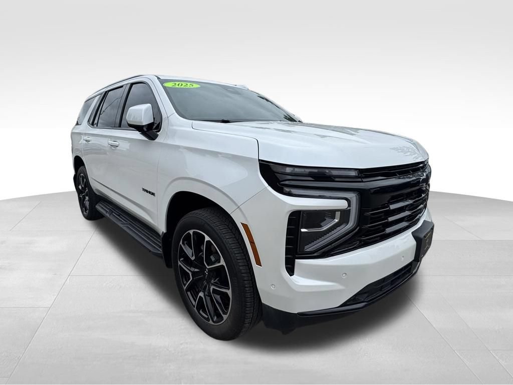 Used 2025 Chevrolet Tahoe RST w/ Comfort Package AWD/4WD image 5