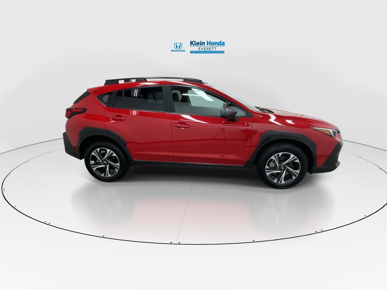 Used 2024 Subaru Crosstrek 2.0i Premium image 3