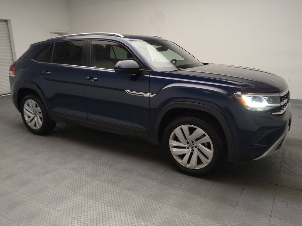 Used 2022 Volkswagen Atlas Cross Sport SE FWD image 11