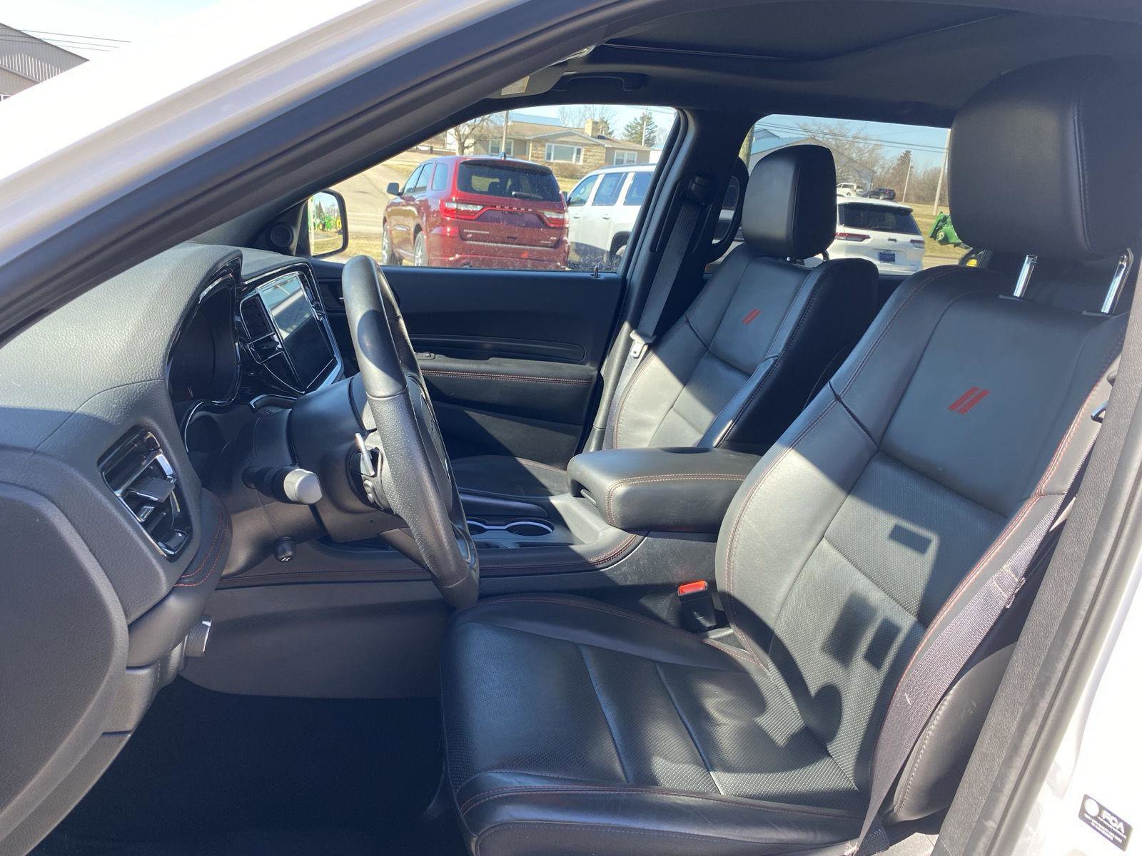 Used 2025 Dodge Durango GT image 14