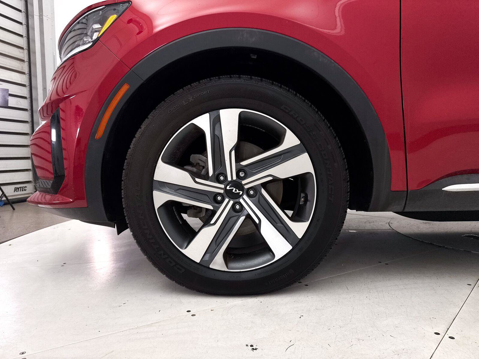 Used 2022 Kia Sorento SX AWD/4WD image 13