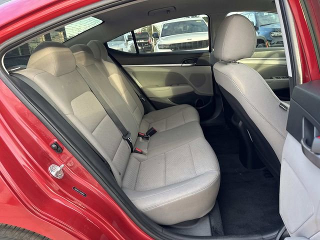 Used 2019 Hyundai Elantra SEL image 12