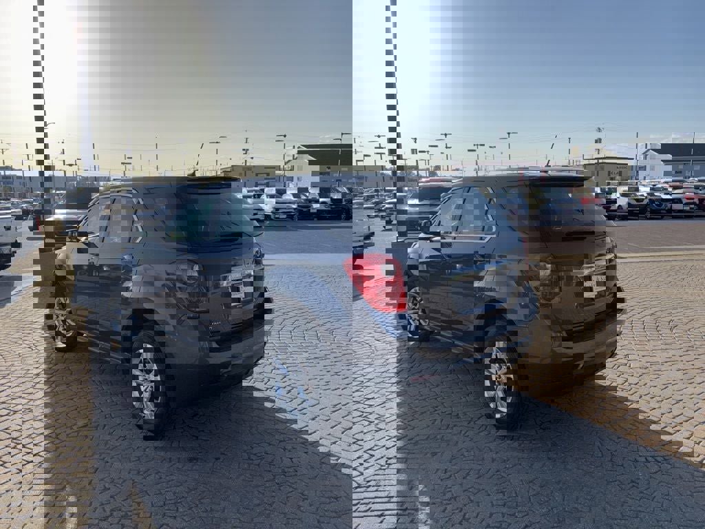 Used 2014 Chevrolet Equinox LS image 7