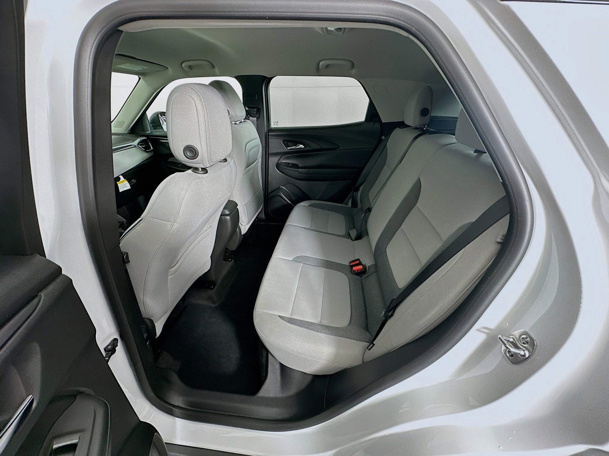 Used 2025 Chevrolet TrailBlazer LS w/ LS Convenience Package image 26