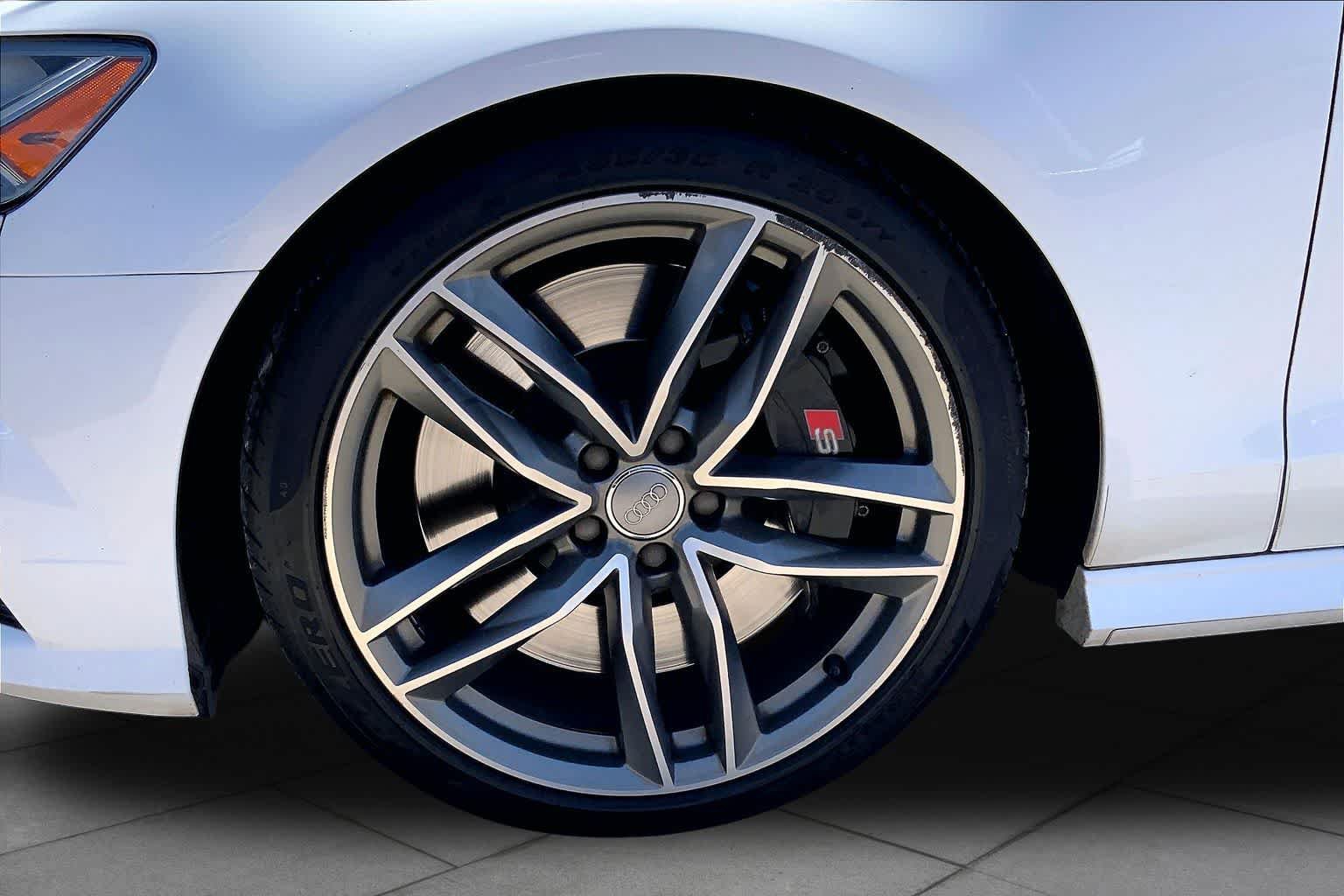 Used 2017 Audi S6 Premium Plus AWD/4WD image 10