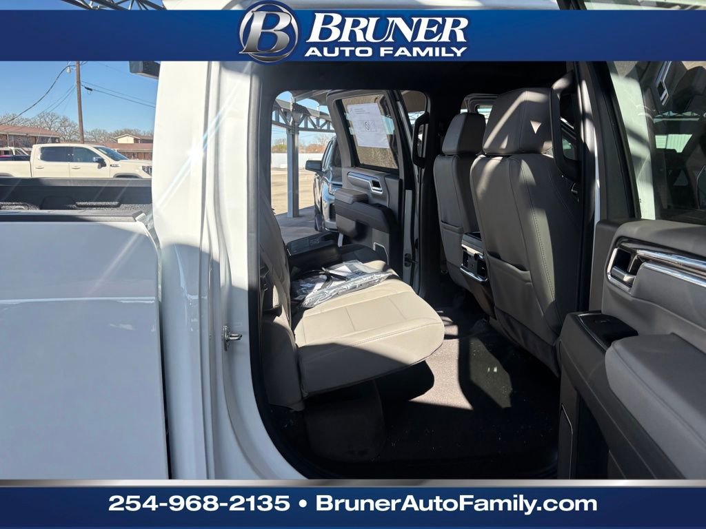New 2026 Chevrolet Silverado 3500 LTZ w/ LTZ Convenience Package image 17