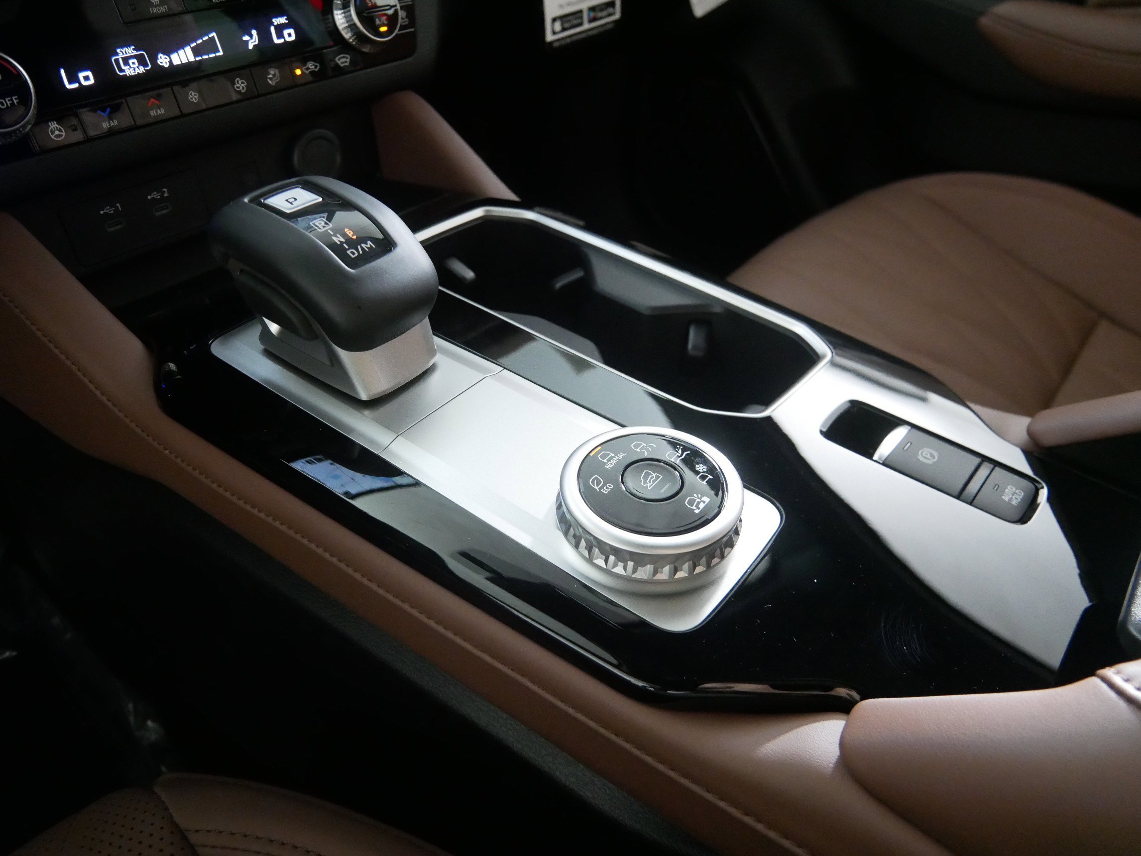 New 2025 Mitsubishi Outlander SEL image 6