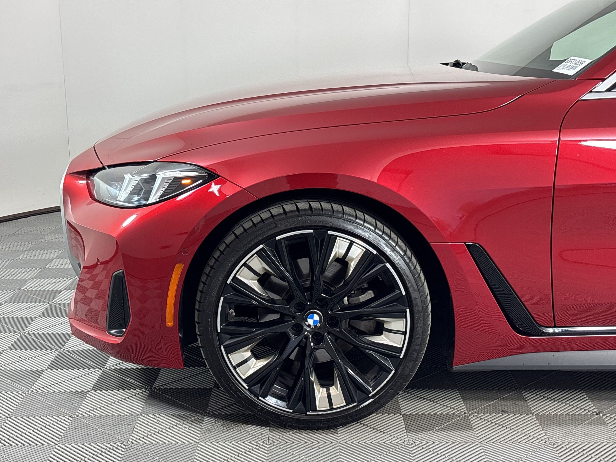 Used 2025 BMW 430i w/ Premium Package RWD image 11