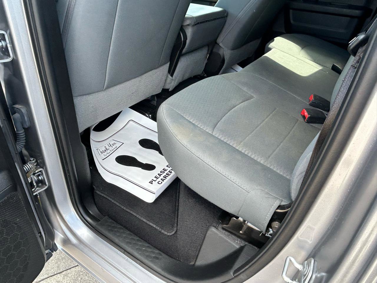 Used 2020 RAM 1500 Express AWD/4WD image 9