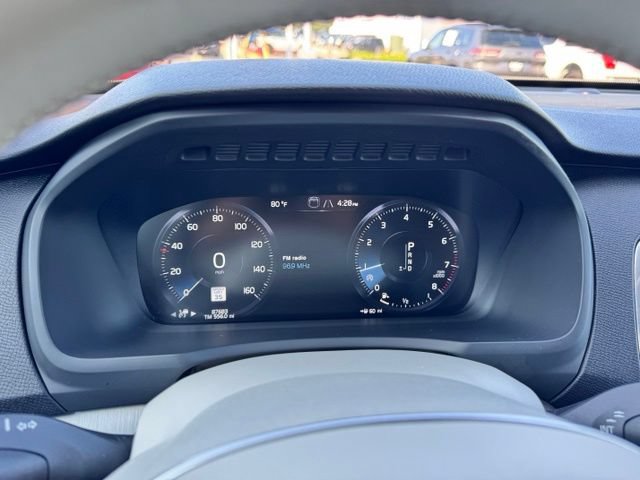 Used 2021 Volvo XC90 T5 Momentum w/ Protection Package AWD/4WD image 27