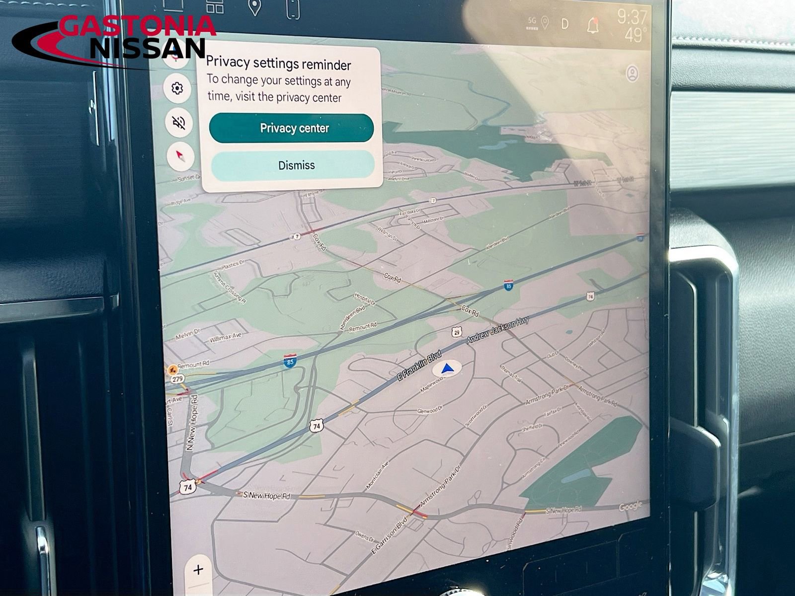 Used 2025 GMC Acadia Elevation image 17