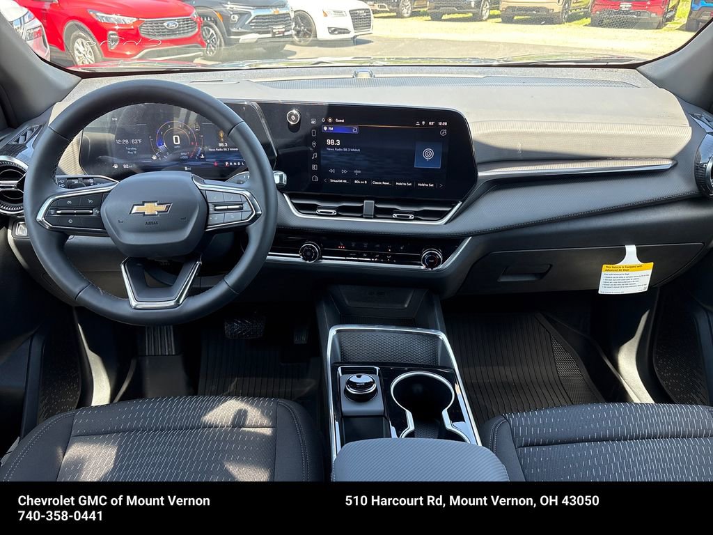 New 2026 Chevrolet Equinox LT w/ Safety and Technology Package FWD image 14