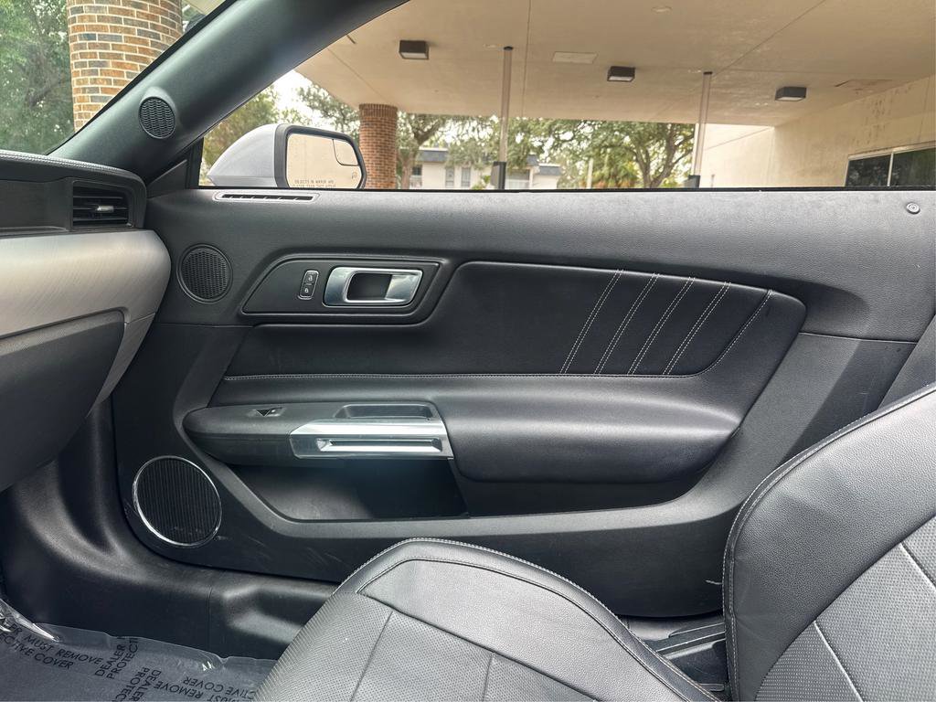 Used 2020 Ford Mustang Premium image 21
