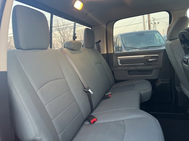 Used 2019 RAM 1500 Classic SLT image 15