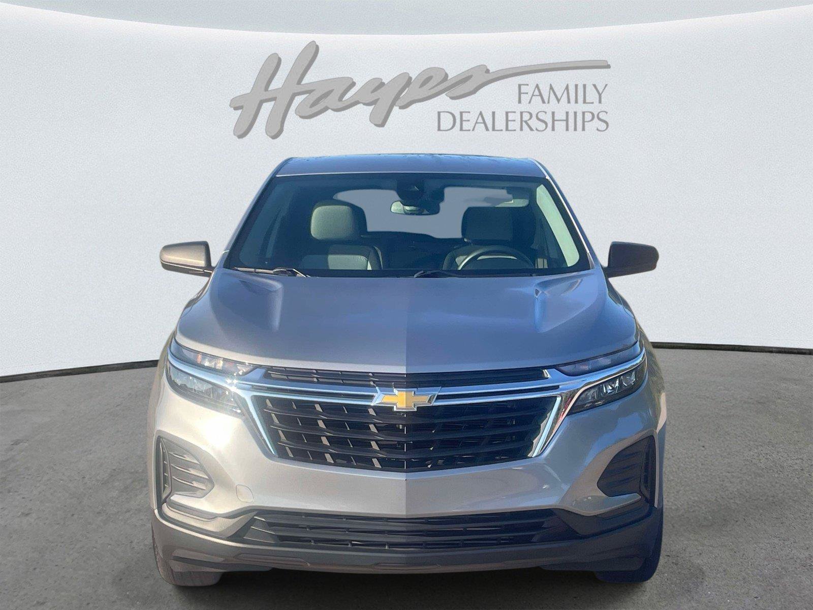 Used 2024 Chevrolet Equinox LS w/ LS Convenience Package FWD image 8