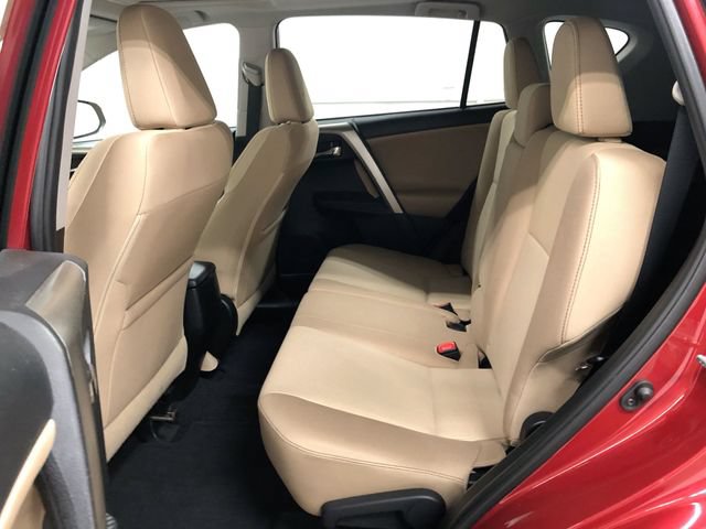 Used 2014 Toyota RAV4 XLE AWD/4WD image 26