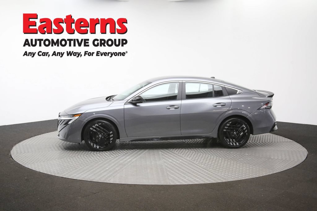 Used 2026 Nissan Sentra SR w/ Floor Mat Package FWD image 57
