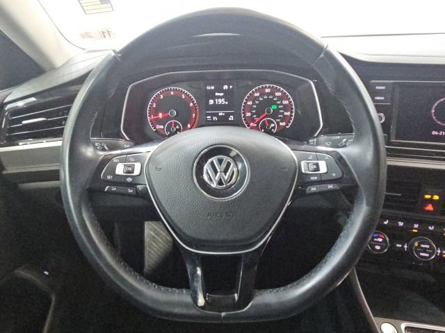 Used 2019 Volkswagen Jetta image 17
