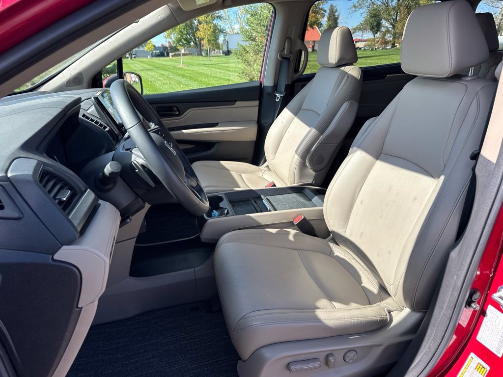 Used 2024 Honda Odyssey EX-L image 17
