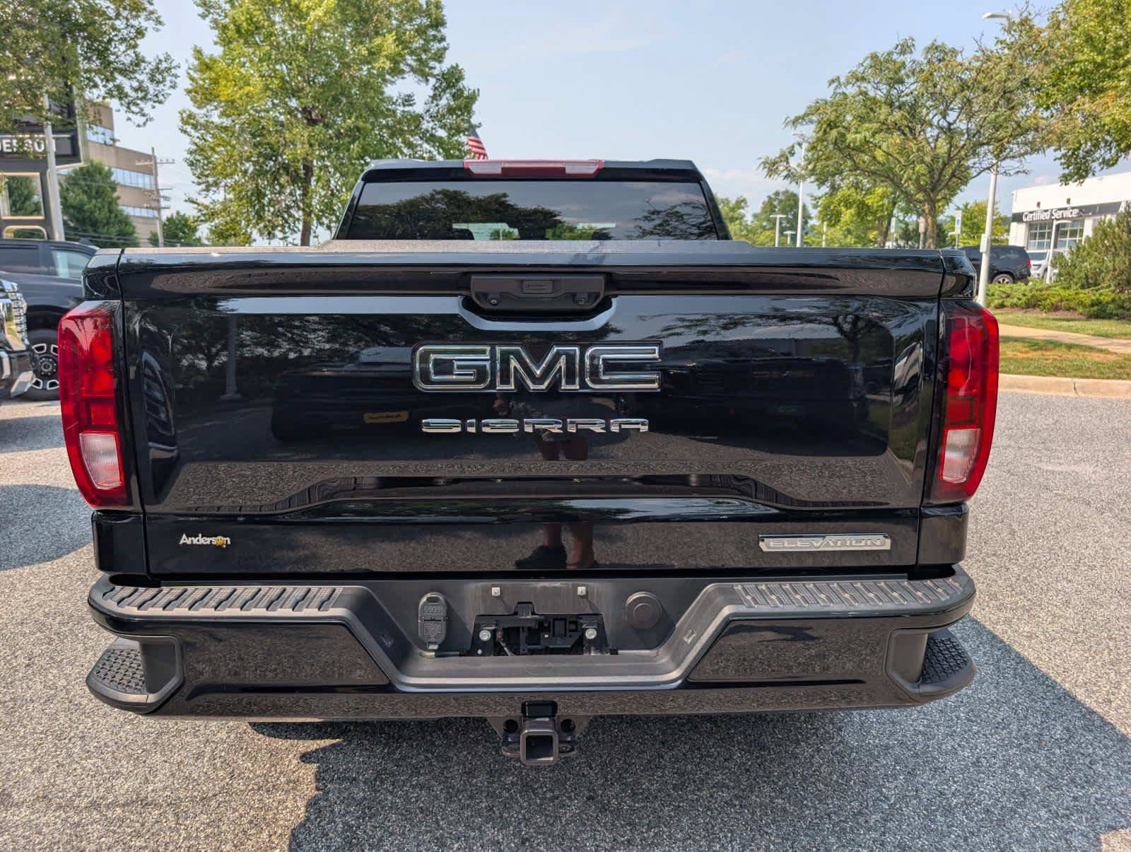 Certified 2024 GMC Sierra 1500 Elevation AWD/4WD image 4