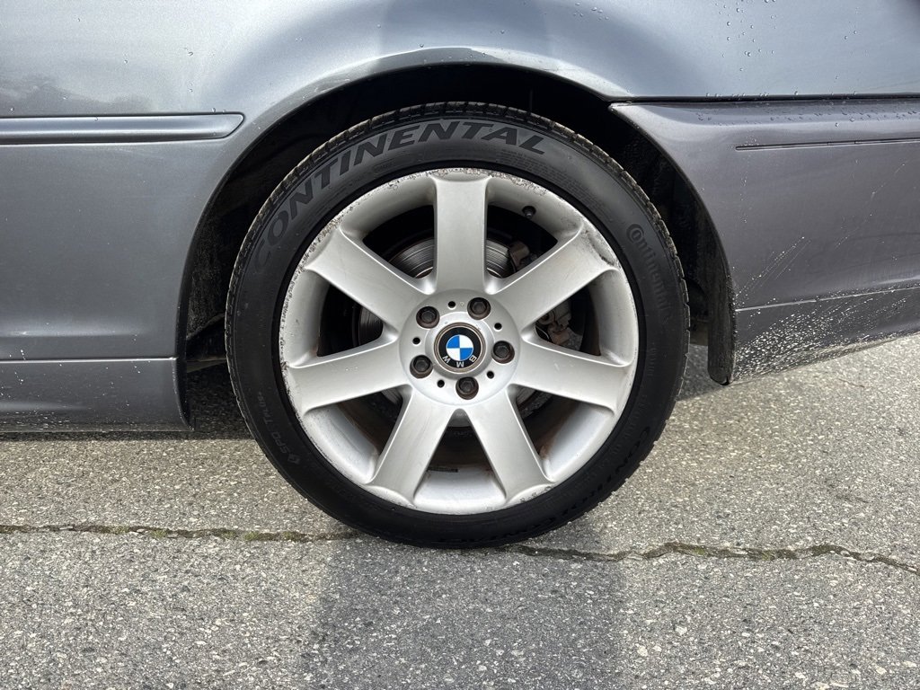 Used 2001 BMW 325Ci Coupe image 24