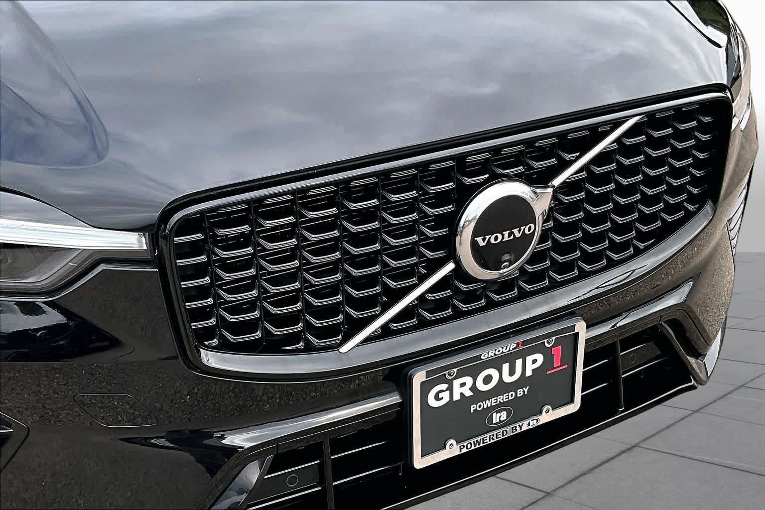 Certified 2024 Volvo XC60 B5 Plus w/ Climate Package AWD/4WD image 30