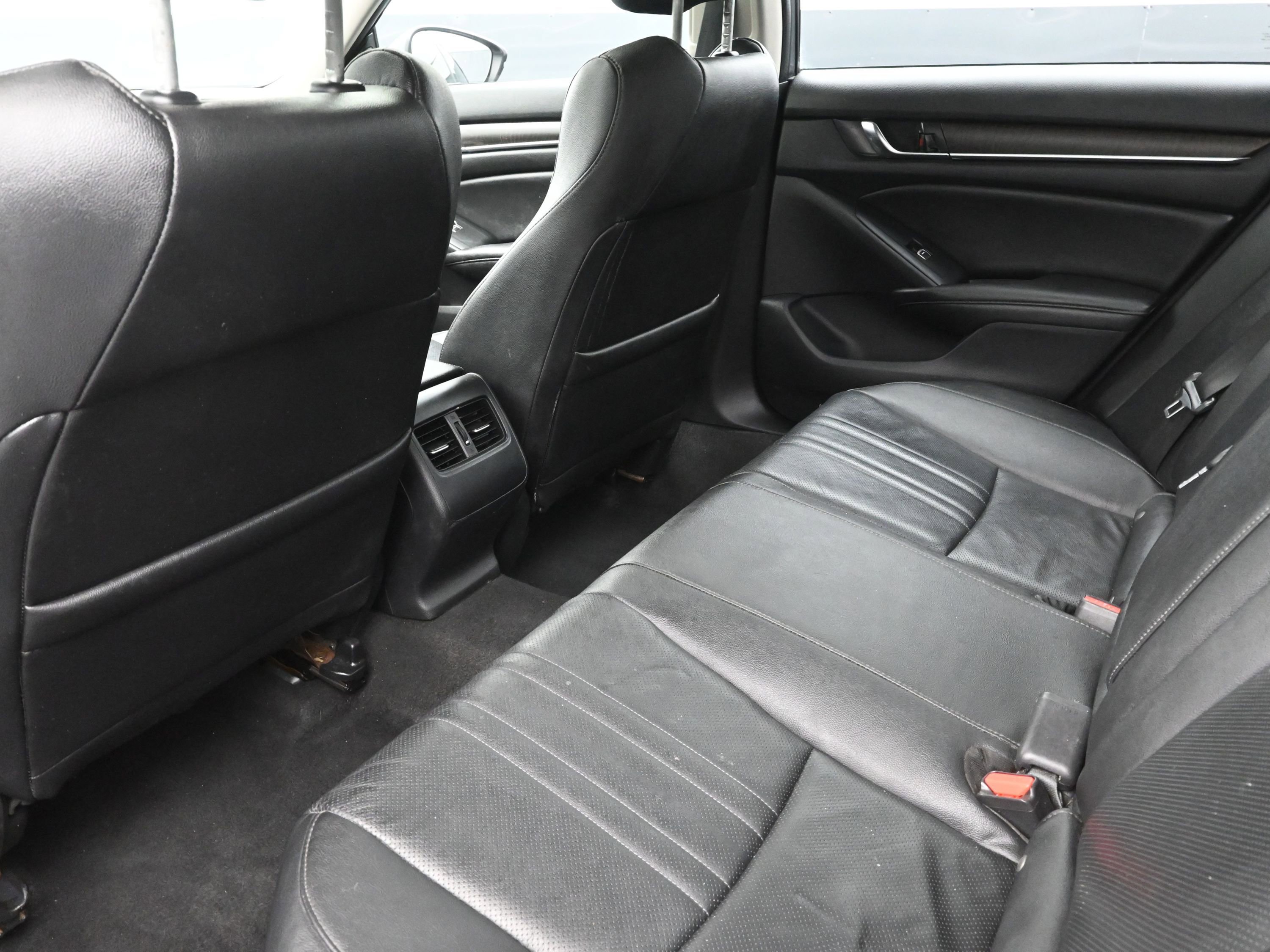 Used 2019 Honda Accord EX-L image 20