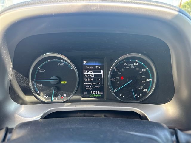 Used 2018 Toyota RAV4 Limited AWD/4WD image 15