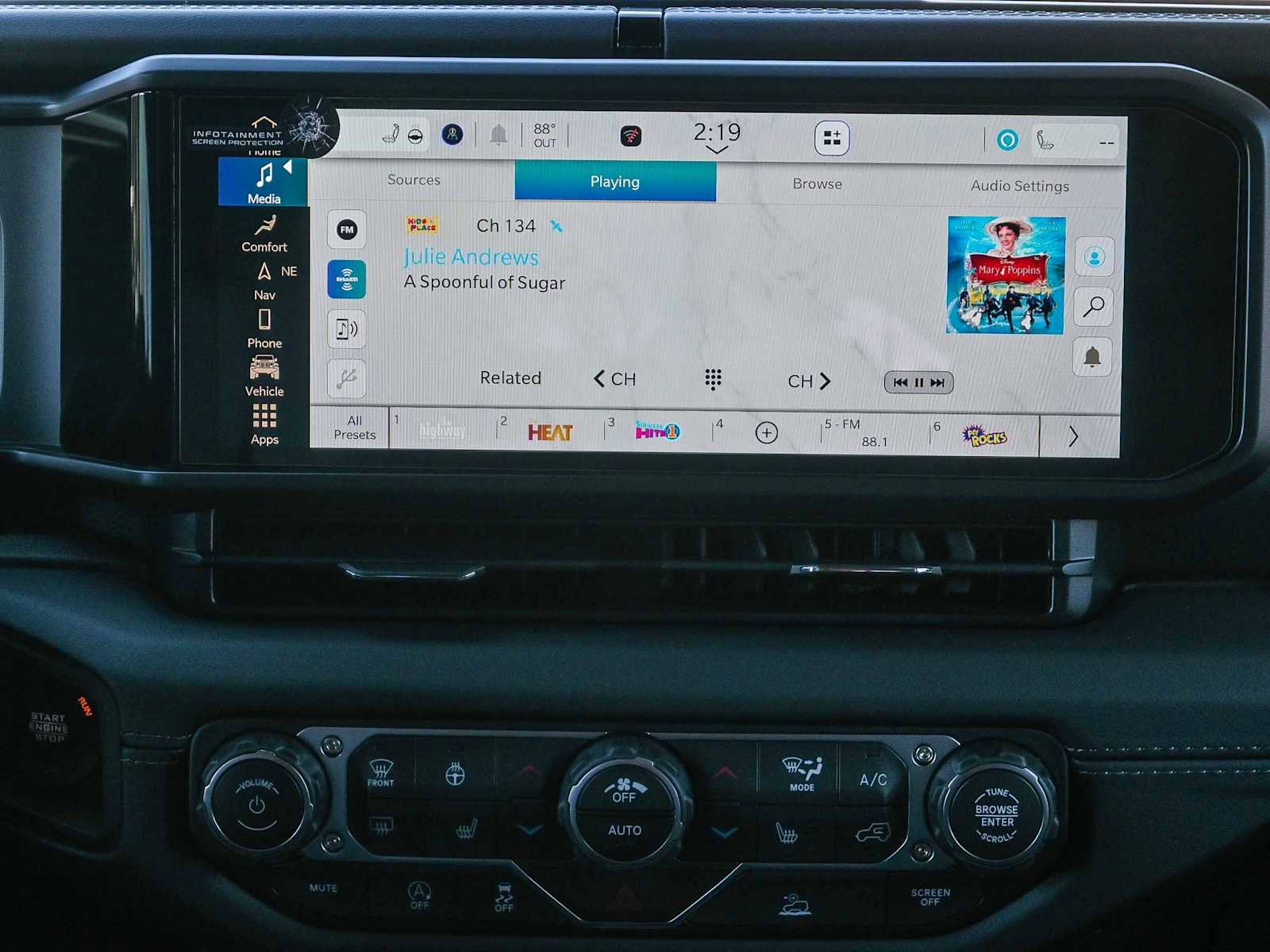 New 2025 Jeep Wrangler Sahara w/ Technology Group image 17