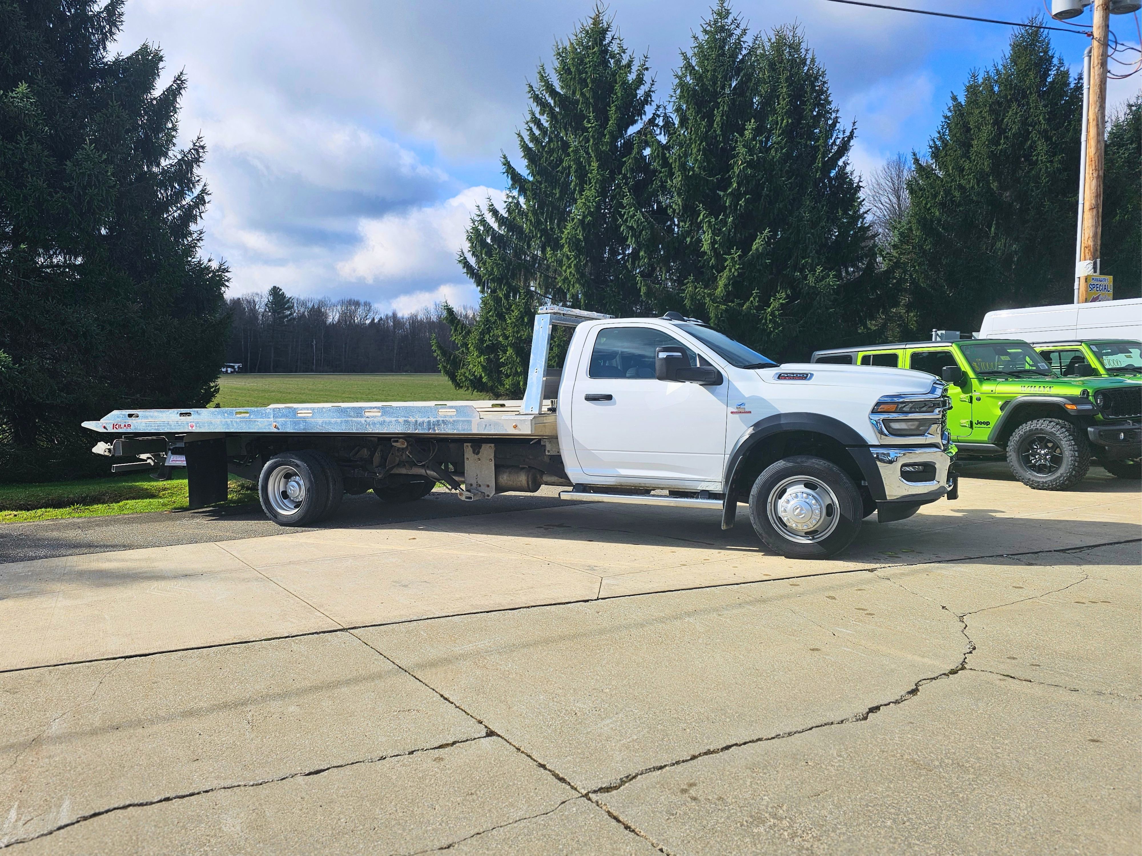 Used 2025 RAM 5500 Tradesman image 3