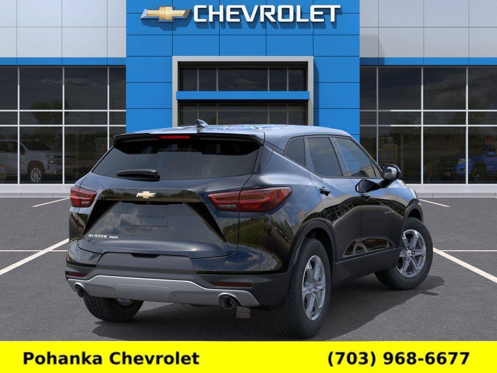 New 2026 Chevrolet Blazer LT AWD/4WD image 4