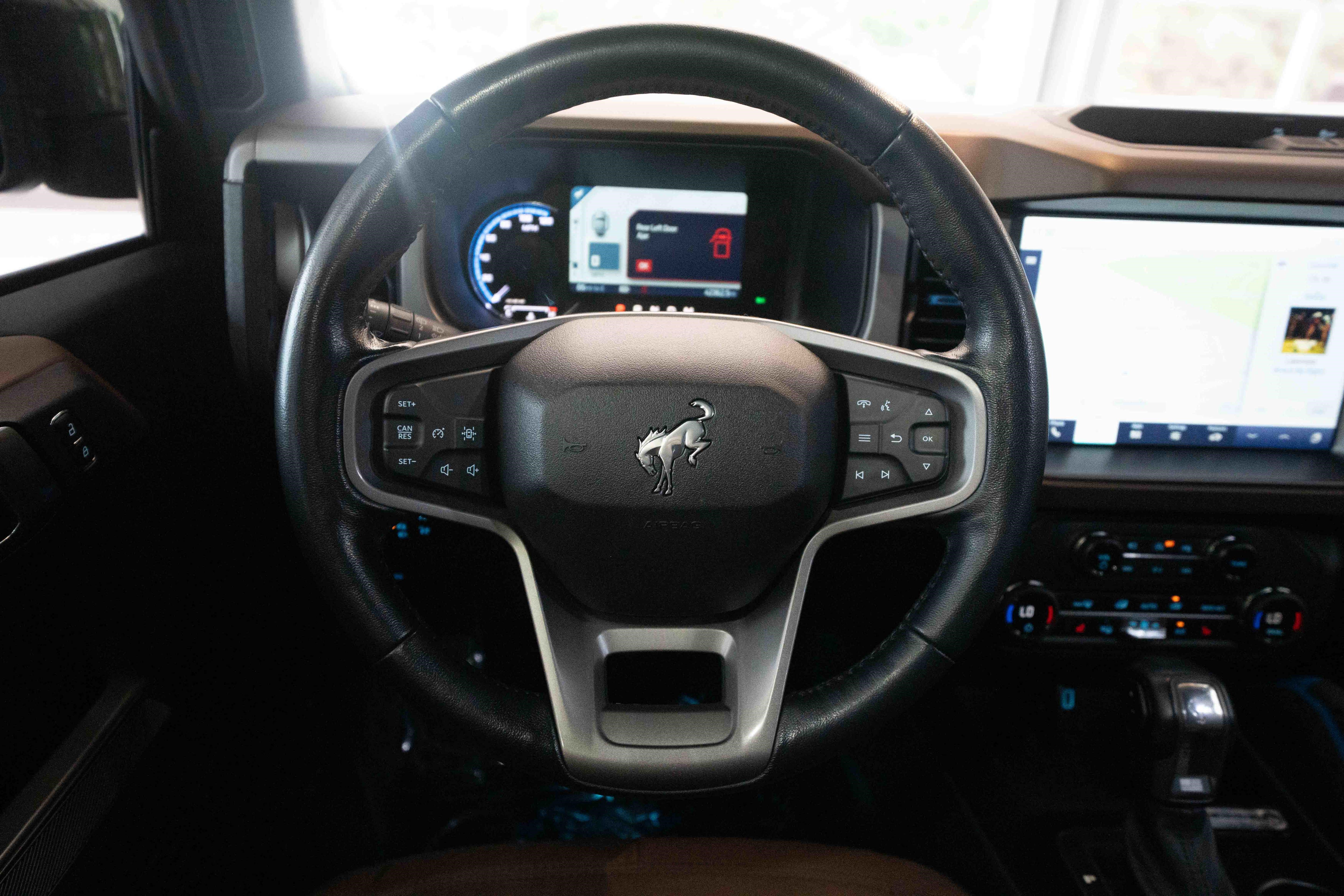 Used 2023 Ford Bronco Outer Banks AWD/4WD image 19