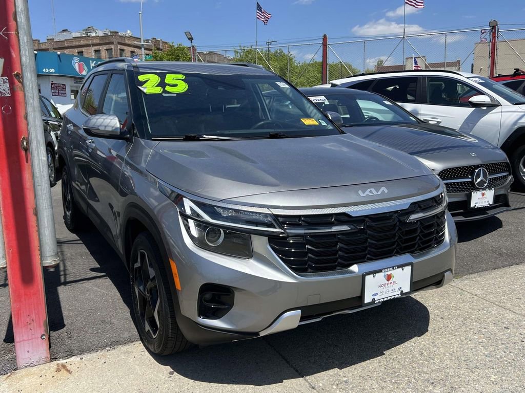 Used 2025 Kia Seltos EX w/ EX Sunroof Package