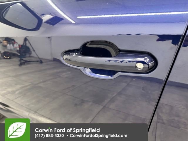 Used 2025 Toyota RAV4 XLE image 26