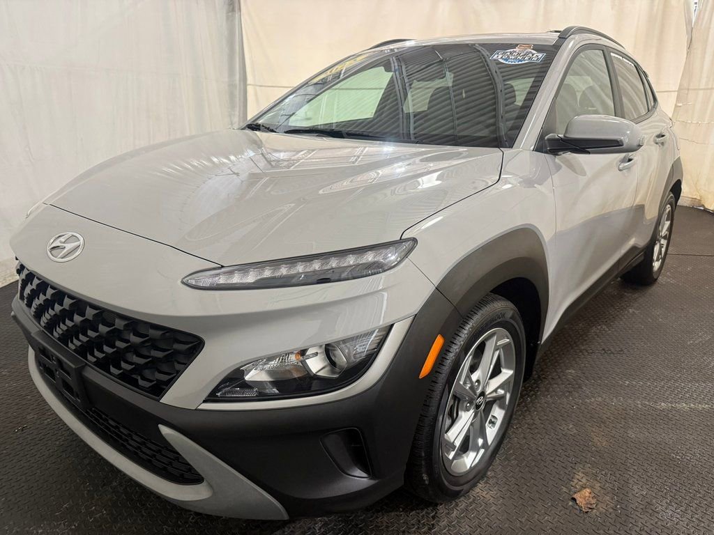 Certified 2023 Hyundai Kona SEL w/ Convenience Package image 4