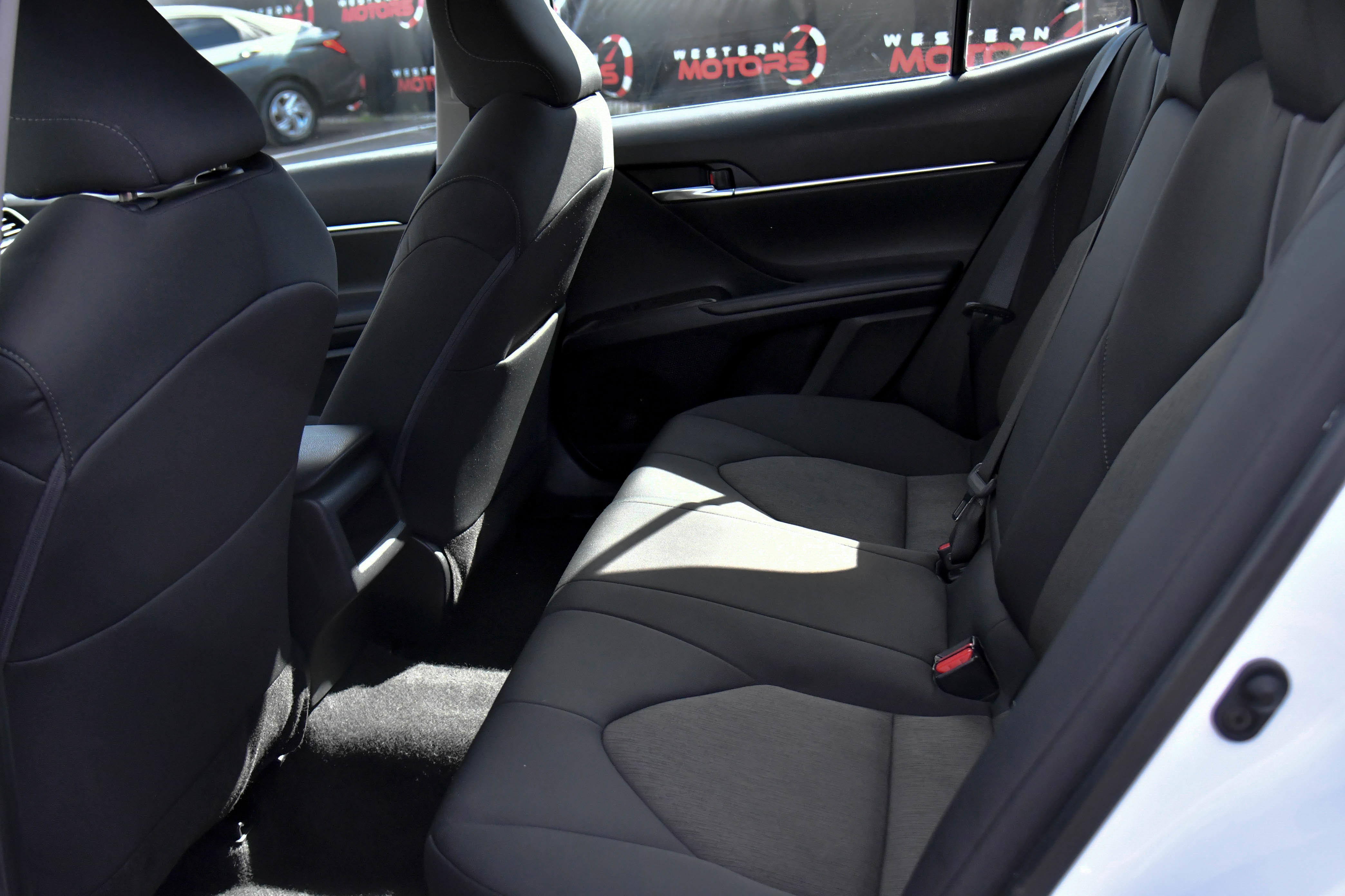 Used 2024 Toyota Camry LE image 32