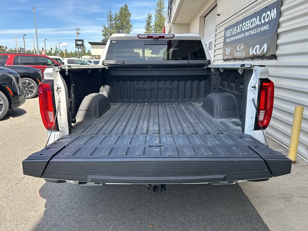 Used 2024 GMC Sierra 1500 Denali AWD/4WD image 13
