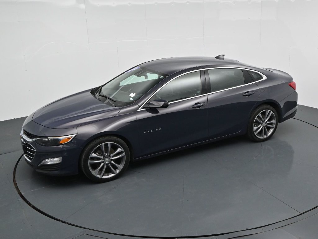 Used 2025 Chevrolet Malibu LT FWD image 18