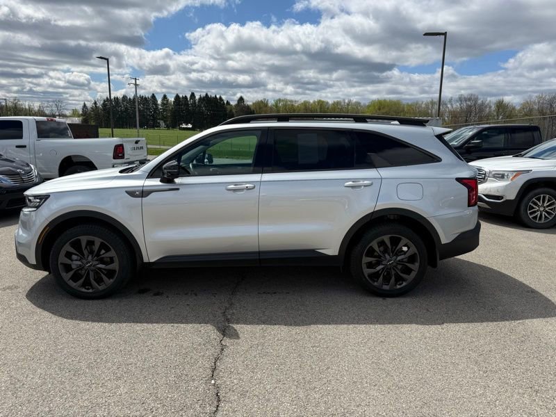 Used 2022 Kia Sorento SX Prestige image 9