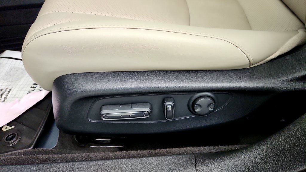 Used 2026 Honda Accord Touring image 12
