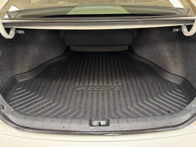 Used 2017 Honda Accord EX image 21